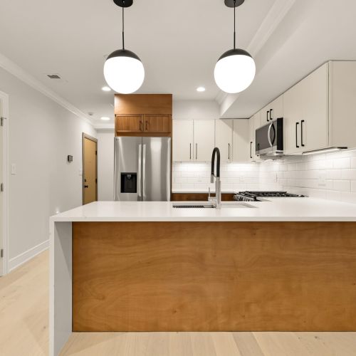 647 G St SE #1