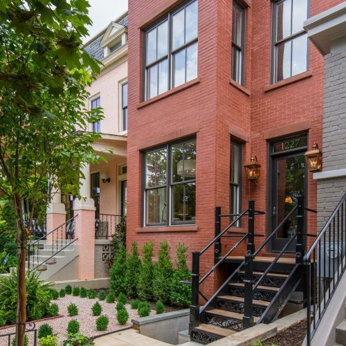 1227 F Street NE